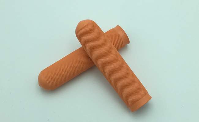 Rubber Scull Grips - Orange (pair) image